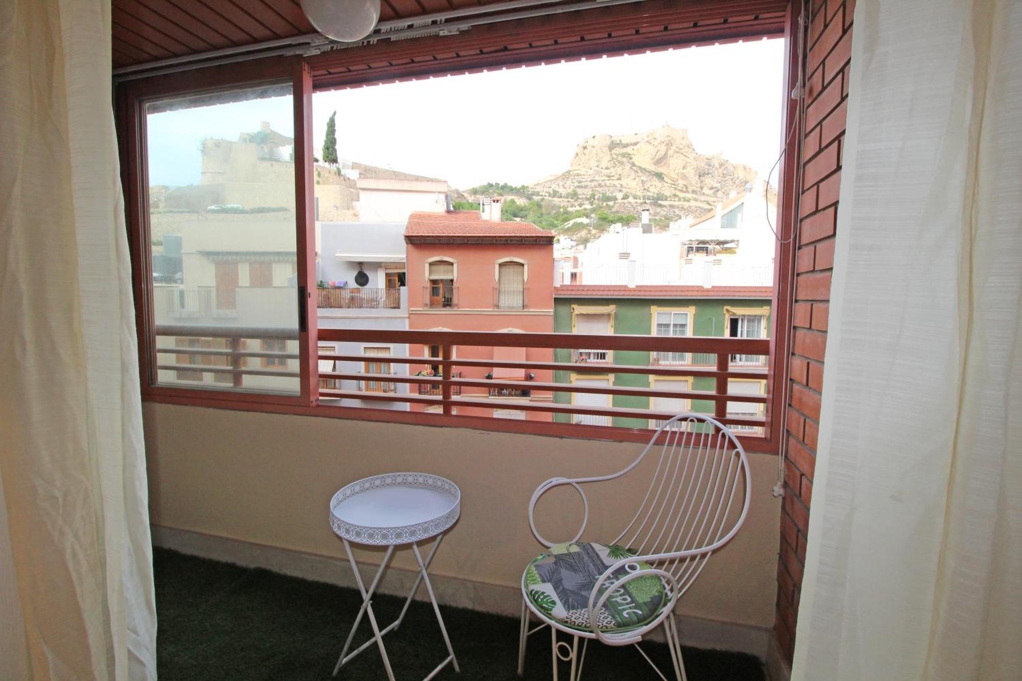 Castle Views. Terrace. Design Style. Ac. Wifi. Refurbished. Supercentric. Appartement Alicante Buitenkant foto